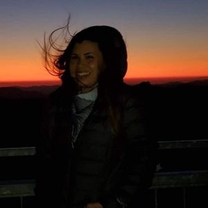 Meet your Posher, Nicky